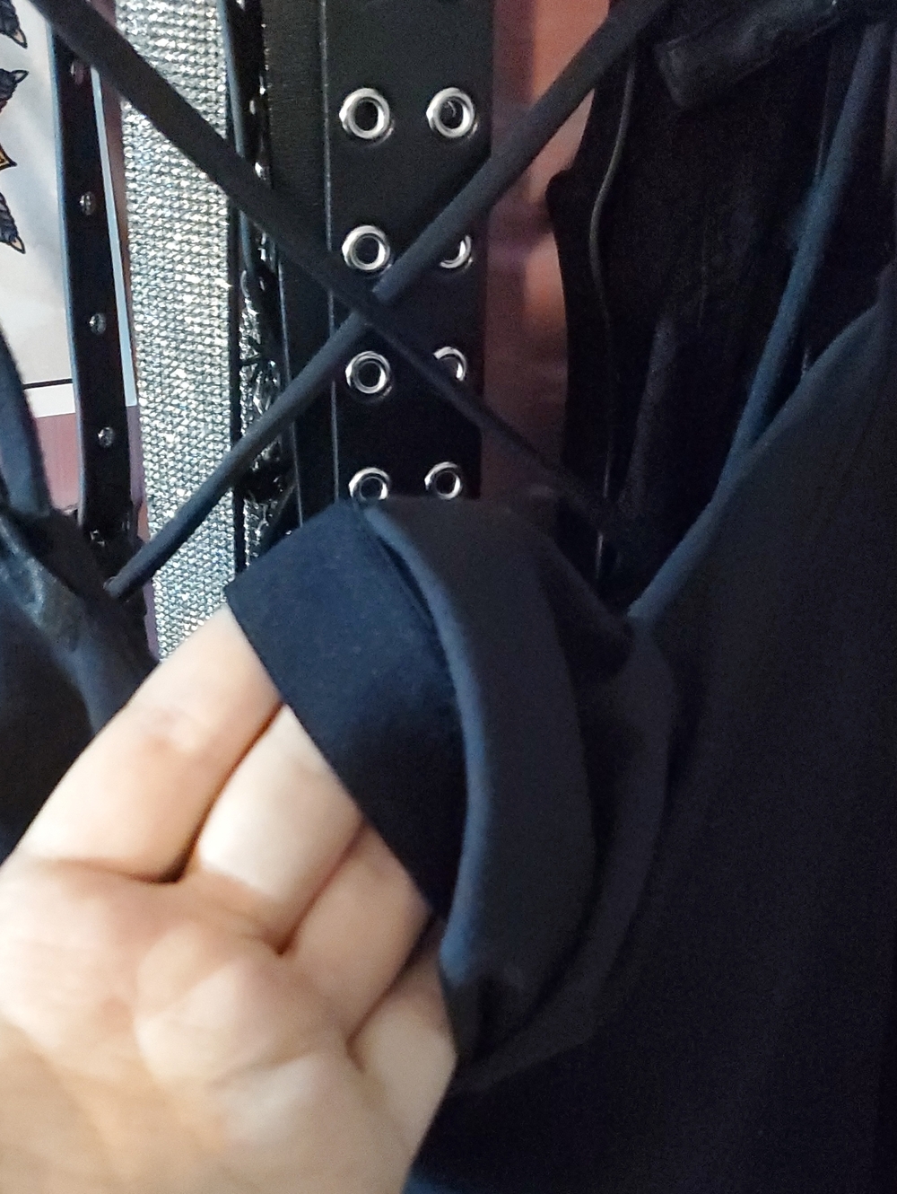 Front Bra Slip - Picture 3 of 4